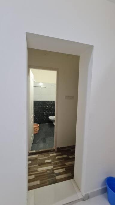 Kamalam 2 Bhk - Non Ac Βίλα Κοϊμπατόρε Εξωτερικό φωτογραφία